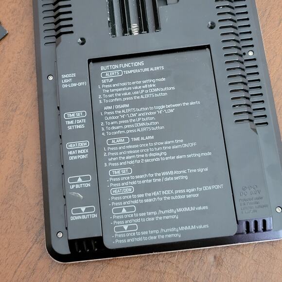 La Crosse Technology S88907 Wireless Color Weather Station w/out outdoor sensor - Picture 10 of 15